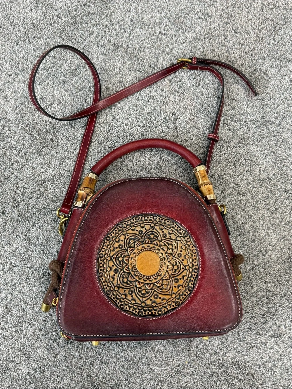 Red Genuine Leather Retro Top Handle Structured Crossbody Stachel Bag Zip Close